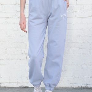 Rosa New York Sweatpants from Brandy Melville